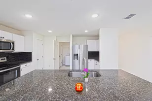 228 SE Sims Cir, Port Saint Lucie, FL 34984 - Photo 7
