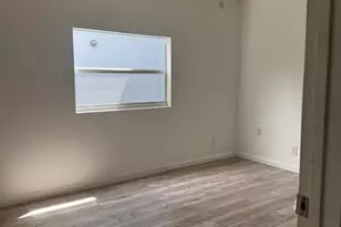 5201 SW 31st St, Dania Beach, FL 33312 - Photo 9