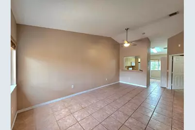 7900 NW 6th Street #205, Pembroke Pines, FL 33024 - Photo 3