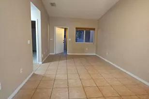 7900 NW 6th St, Pembroke Pines, FL 33024 - Photo 11
