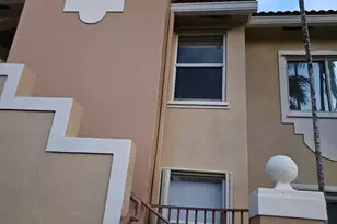 7900 NW 6th St, Pembroke Pines, FL 33024 - Photo 13