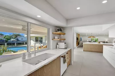 5581 NE 31st Avenue, Fort Lauderdale, FL 33308 - Photo 3