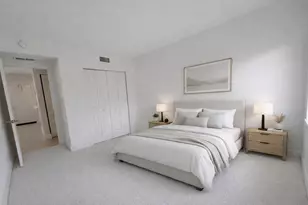 2660 NE 8th Ave, Wilton Manors, FL 33334 - Photo 13