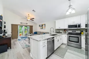 22585 Middletown Dr, Boca Raton, FL 33428 - Photo 7