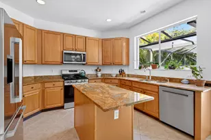 194 Lone Pine Dr, Palm Beach Gardens, FL 33410 - Photo 7