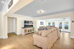 500 Gardenia Ln, Vero Beach, FL 32963 - Photo 7