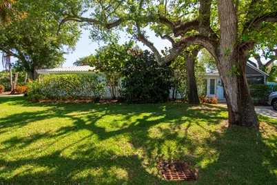 500 Gardenia Lane, Vero Beach, FL 32963 - Photo 27