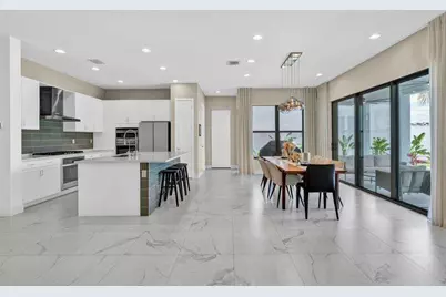 8239 Oceanus Drive, Boca Raton, FL 33496 - Photo 7