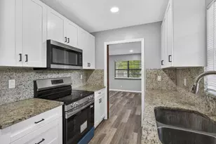 4726 Summit Blvd, West Palm Beach, FL 33415 - Photo 17