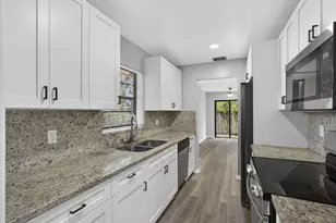 4726 Summit Blvd, West Palm Beach, FL 33415 - Photo 15