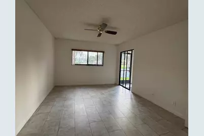 15235 Lakes Of Delray Boulevard, Delray Beach, FL 33484 - Photo 9