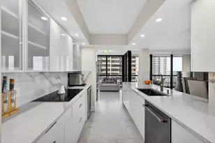 4100 N Ocean Dr, Singer Island, FL 33404 - Photo 5