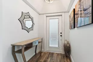 128 Brackenwood Rd, Palm Beach Gardens, FL 33418 - Photo 3