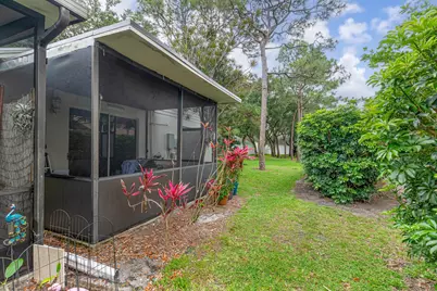 7625 Forest Green Lane, Boynton Beach, FL 33436 - Photo 9