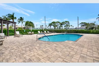 10387 Lexington Circle S, Boynton Beach, FL 33436 - Photo 35