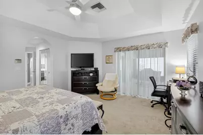 10387 Lexington Circle S, Boynton Beach, FL 33436 - Photo 21