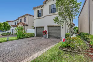 5024 Laurel Oak Dr, Riviera Beach, FL 33410 - Photo 3
