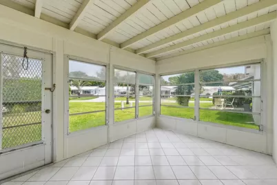 2631 W Golf Boulevard, Pompano Beach, FL 33064 - Photo 27