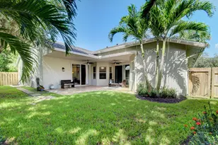 13805 Folkestone Cir, Wellington, FL 33414 - Photo 35