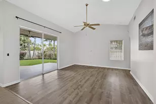 13805 Folkestone Cir, Wellington, FL 33414 - Photo 19