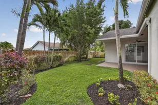 13805 Folkestone Cir, Wellington, FL 33414 - Photo 43