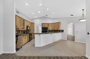 13805 Folkestone Cir, Wellington, FL 33414 - Photo 13