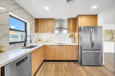 1120 SE 9th Avenue, Pompano Beach, FL 33060 - Photo 31
