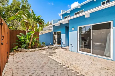 219 NE 17th Avenue, Fort Lauderdale, FL 33301 - Photo 5