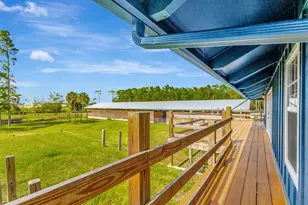 18301 Murray Ln, Loxahatchee, FL 33470 - Photo 5