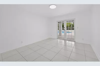 5510 W Castlegate Avenue, Davie, FL 33331 - Photo 37