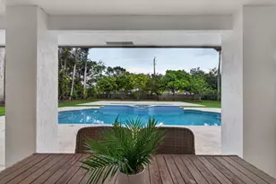 5510 W Castlegate Ave, Davie, FL 33331 - Photo 25