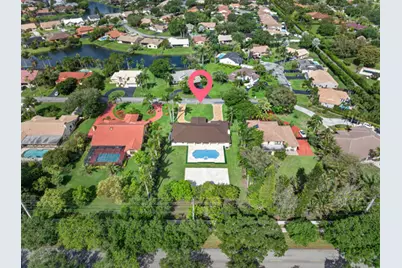 5510 W Castlegate Avenue, Davie, FL 33331 - Photo 53