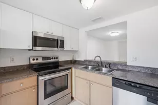 3832 NW 90th Ave, Sunrise, FL 33351 - Photo 7
