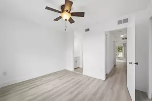 3832 NW 90th Ave, Sunrise, FL 33351 - Photo 15