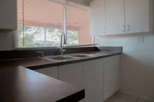 231 NW 20th St, Pompano Beach, FL 33060 - Photo 7