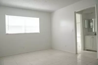 231 NW 20th Street, Pompano Beach, FL 33060 - Photo 11