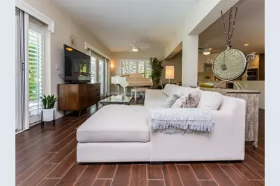 2319 NE 16th Avenue, Wilton Manors, FL 33305 - Photo 17