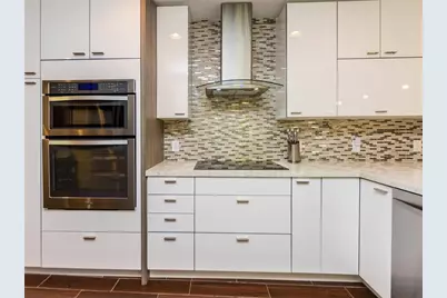 2319 NE 16th Avenue, Wilton Manors, FL 33305 - Photo 25