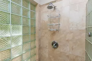 2319 NE 16th Ave, Wilton Manors, FL 33305 - Photo 35