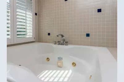 2319 NE 16th Avenue, Wilton Manors, FL 33305 - Photo 41