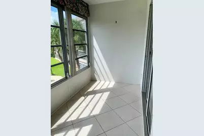 2800 NW 47th Terrace, Lauderdale Lakes, FL 33313 - Photo 13