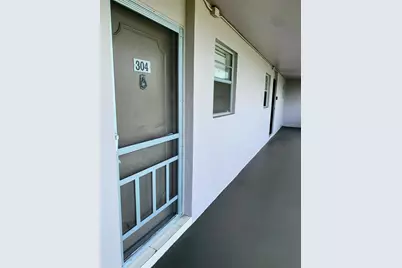 2800 NW 47th Terrace, Lauderdale Lakes, FL 33313 - Photo 15