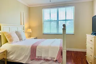 2060 Greenview Shores Blvd, Wellington, FL 33414 - Photo 13