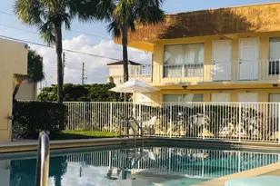 541 NE 48th St, Boca Raton, FL 33431 - Photo 7