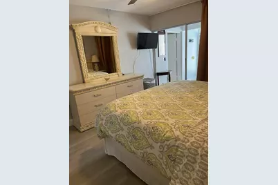 143 West Court, Royal Palm Beach, FL  - Photo 15