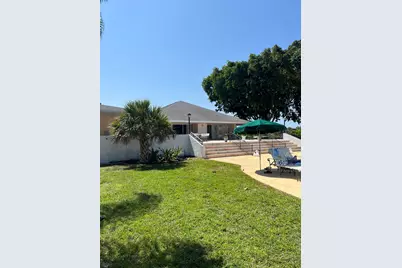 143 West Court, Royal Palm Beach, FL  - Photo 29