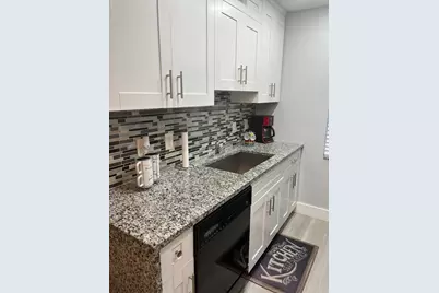 143 West Court, Royal Palm Beach, FL  - Photo 9