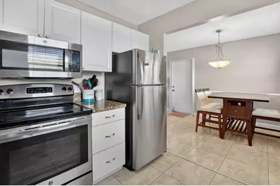 380 Monaco H, Delray Beach, FL 33446 - Photo 11