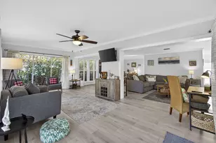 2948 SE Treasure Island Rd, Port Saint Lucie, FL 34952 - Photo 19