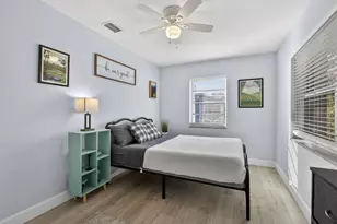 2948 SE Treasure Island Rd, Port Saint Lucie, FL 34952 - Photo 27